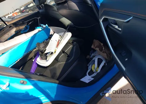 2021 Toyota Rav4 Adventure z USA, uszkodzony, nr VIN 2T3J1RFV0MW202170